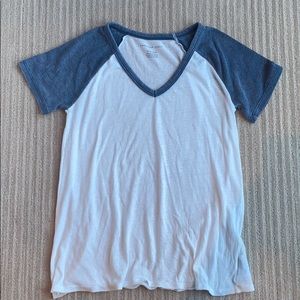 American eagle t-shirt